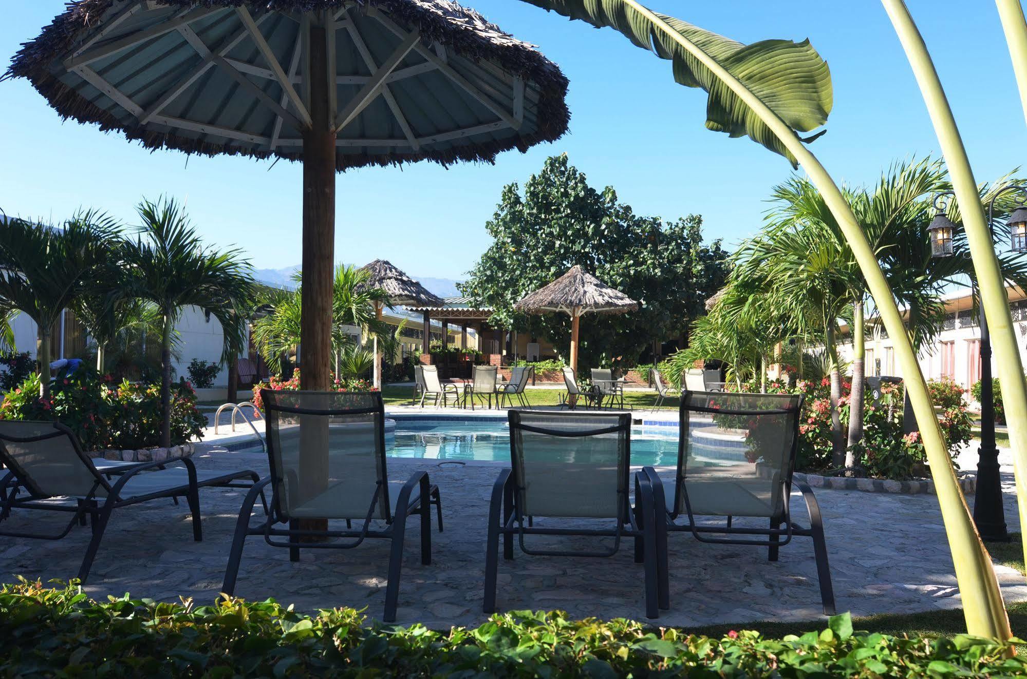 Executive Villas Port-au-Prince Exterior foto